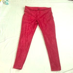 Hue Ruby Red Corduroy Leggings with Pockets